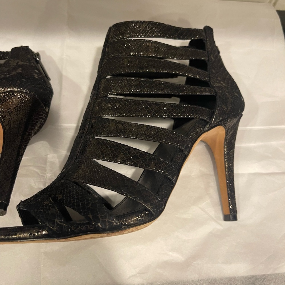 Donald J Pliner Gladiator Heels